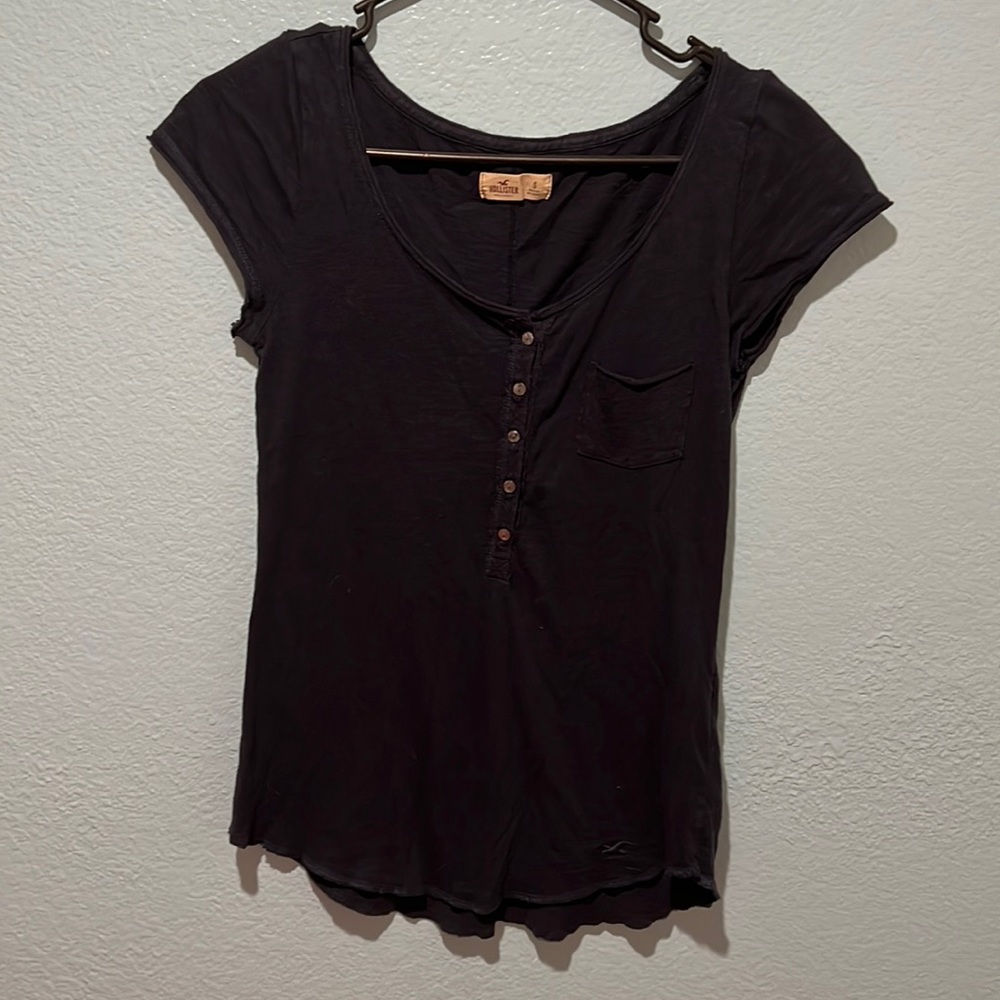 Hollister shirt